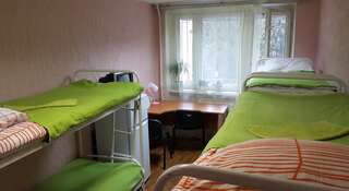 Гостиница Hostel S&P Place Санкт-Петербург Кровать в общем 6-местном номере для женщин-1