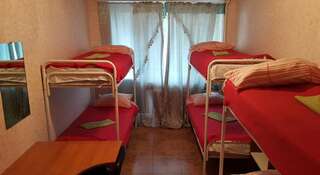 Гостиница Hostel S&P Place Санкт-Петербург Кровать в общем номере для мужчин с 6 кроватями-2